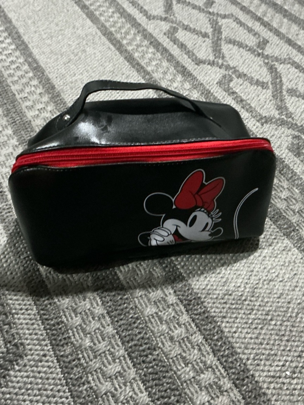 Disney Minnie Mouse Black & Red Cosmetic Makeup Travel Bag